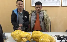 Bắt 2 đối tượng vận chuyển 20kg thuốc phiện