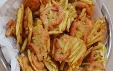 Khó quên hương vị tép trấu chiên bột giòn rụm