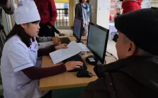 Hà Nội thí điểm sổ sức khỏe điện tử, người dân phấn khởi