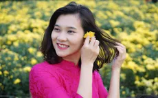 BTV Khánh Trang dịu dàng trong tà áo dài