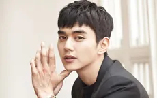 "Mặt nạ quân chủ" Yoo Seung Ho thú nhận nhập ngũ để chạy trốn khỏi showbiz