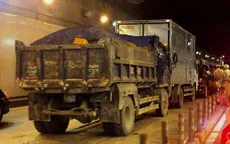 Va chạm liên hoàn, hầm vượt sông Sài Gòn ùn tắc kéo dài