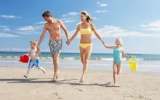 Những lưu ý đặc biệt khi đưa trẻ đi chơi biển