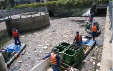 7 tấn rác/ngày trên kênh Nhiêu Lộc - Thị Nghè (TP.HCM) dịp Tết
