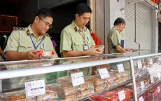TP.HCM: 10/11 cơ sở bánh Trung thu vi phạm quy định