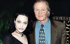 Angelina Jolie không nói với bố mẹ về việc bị quấy rối tình dục