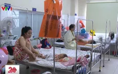 TT-Huế: Trẻ em nhập viện tăng đột biến do thời tiết thất thường