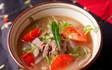Canh chua nấu thịt bò: Sức khỏe cho cả nhà, sắc đẹp cho chị em