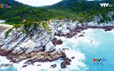 VTVTrip: Đắm chìm trong màu nước biển xanh biếc tại đảo Quan Lạn