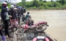 Lâm Đồng: Qua cầu xuống cấp, một em nhỏ rơi xuống sông mất tích