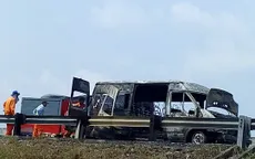 Xe khách cháy trơ khung, 14 hành khách thoát nạn trên cao tốc TP.HCM - Trung Lương
