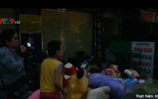 TP.HCM: Cửa hàng bán gấu bông phát hỏa, nhiều người bỏ chạy