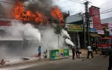Cháy liên hoàn 3 cửa hàng ở Đăk Nông