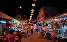 Ấm áp chợ đêm phục vụ du khách nghỉ đông ở Nha Trang