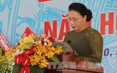 Chủ tịch Quốc hội Nguyễn Thị Kim Ngân dự lễ khai giảng năm học mới tại Tiền Giang