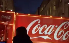Kêu gọi cấm xe tải Giáng sinh Coca Cola tại Anh để chống béo phì