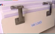 TP.HCM lắp thí điểm 338 miệng cống ngăn mùi