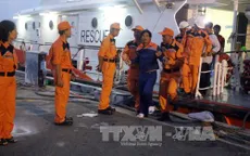 9 ngư dân bị nạn trên biển