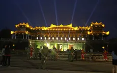 Đại nội Huế mở cửa đón khách tham quan về đêm