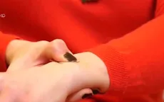 Miếng dán thay thế kim tiêm vaccine