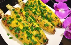 Bắp nướng mỡ hành: Món ngon không thể ngừng ăn trong mùa đông