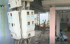 Đường dây điện “tử thần” giữa khu dân cư tại Ninh Thuận