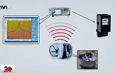 Phát hiện thiết bị phá sóng "ngụy trang" trong túi rác