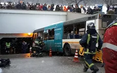 Nga loại trừ khả năng khủng bố trong vụ xe bus lao vào người đi bộ