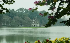 Hồ Gươm - "Viên ngọc xanh" giữa lòng Hà Nội
