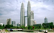 Du khách tới Malaysia phải nộp thuế du lịch