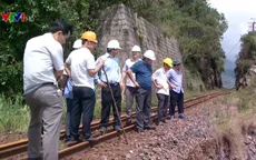 Đường sắt Bắc - Nam chưa thể thông tuyến vào hôm nay (9/11)