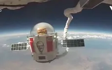 Hãng KFC đưa món burger lên tầng cận không gian
