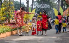 Gia đình Ốc Thanh Vân rộn ràng đi du xuân