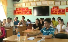Hàng chục giáo viên Phú Yên khiếu nại vì bị chấm dứt hợp đồng