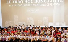 78 sinh viên có hoàn cảnh khó khăn nhận học bổng 15.600 USD