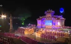 Sắc màu rực rỡ trong lễ tổng duyệt Festival Nghề truyền thống Huế 2017