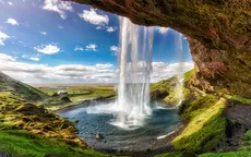 "Lạc trôi" trước những khung cảnh đẹp đến khó tin ở Iceland