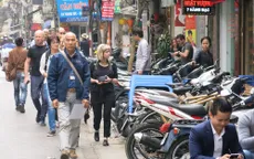 Cuộc chiến "dẹp loạn" vỉa hè: Có hay không việc chống lưng, bảo kê?