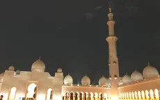 Nhà thờ Hồi giáo Sheikh Zayed (UAE) – Viên ngọc sáng giữa sa mạc