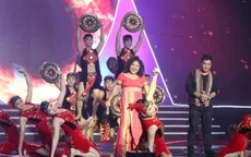 Con trai Siu Black 'áp lực' khi lần đầu song ca cùng mẹ