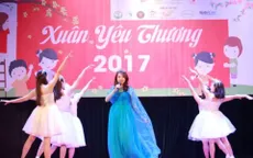'Xuân Yêu Thương' trao 1000 suất quà từ thiện cho trẻ ở Hà Nội
