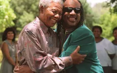 'I Just Called To Say I Love You': Bài hát đầy ánh sáng của Stevie Wonder