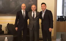 NÓNG: Chủ tịch Berlusconi chính thức bán Milan cho đối tác Trung Quốc