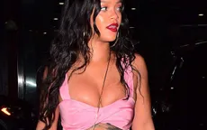Rihanna khoe vòng một gợi cảm