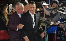 Fans nghi ngờ Johnny Depp say xỉn trên thảm đỏ