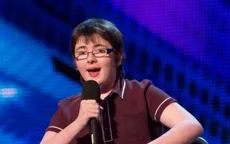 Ngôi sao Got Talent bất ngờ trở thành nạn nhân của fan cuồng