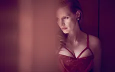 Jessica Chastain đẹp mê hồn trên Town & Country