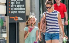 Katie Holmes: Chúng ta không thể kiểm soát người khác