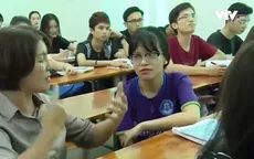 Hành trình vào đại học của cô gái khuyết tật