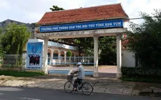 Kon Tum: Xử lý nghiêm vụ lấy học bổng trả tiền dạy phụ đạo